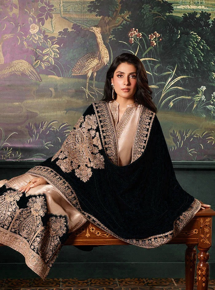Zainab Chottani LUXURY FESTIVE WEDDING COLLECTION