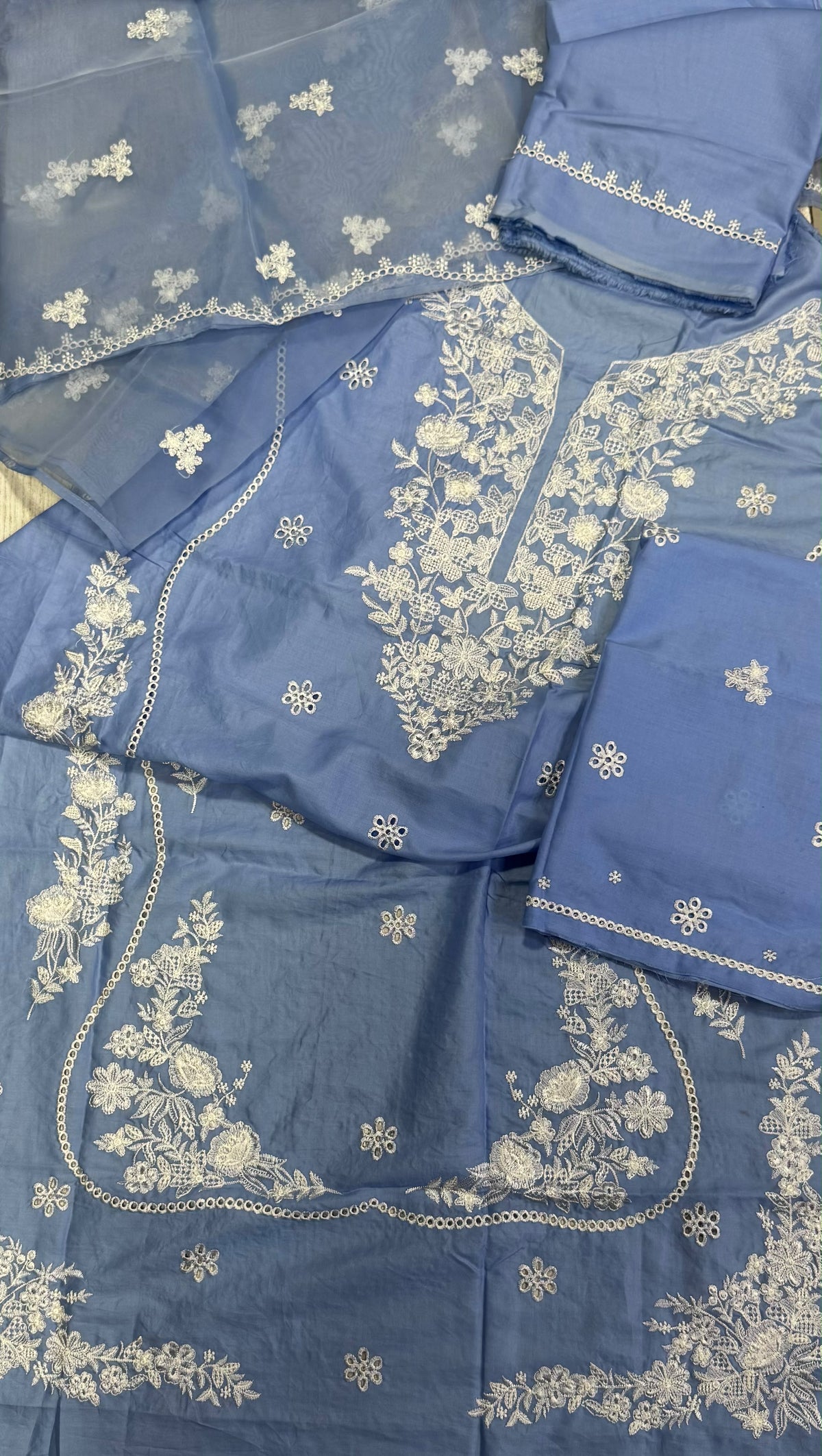 JZ EMBROIDERED COTTON COLLECTION