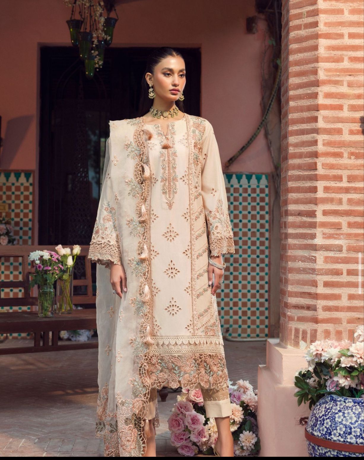 MOTIFZ LUXURY LAWN CHICKEN KARI COLLECTION 2024